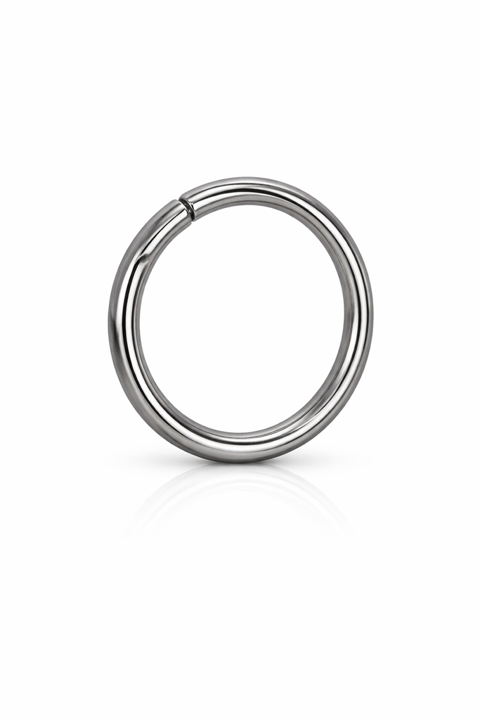 Women’s Ear Piercing