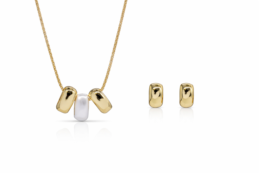 Women’s Pendant Set