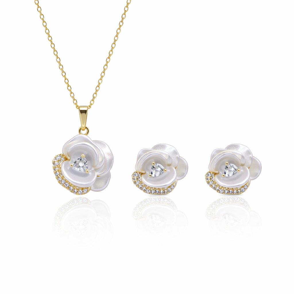 Women’s Pendant Set