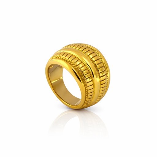 [2023-08-07-187b.jpg] Women's Ring (Size 9)