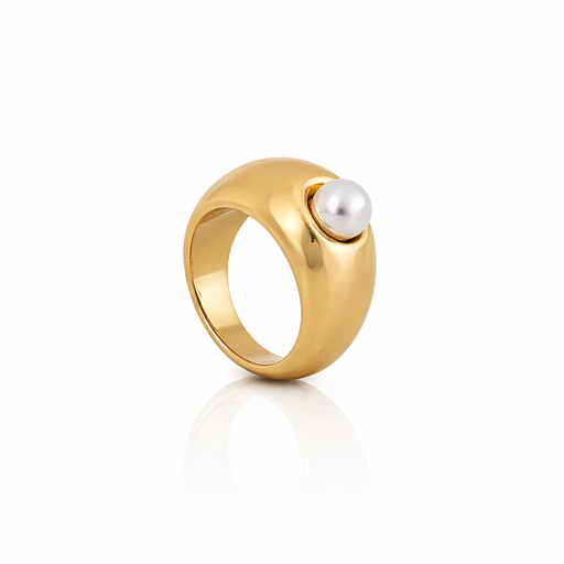 [2026-01-12-215 A.jpg] Women’s Ring (Size 7)