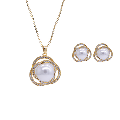 Women’s Pendant Set