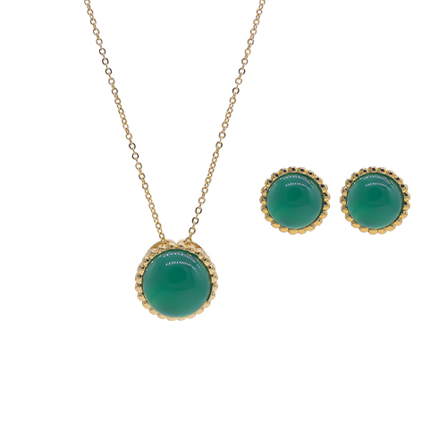 Women’s Pendant Set