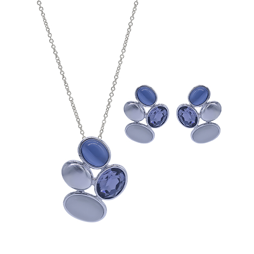Women’s Pendant Set