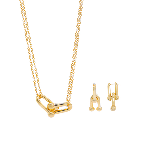 Women's Pendant Set