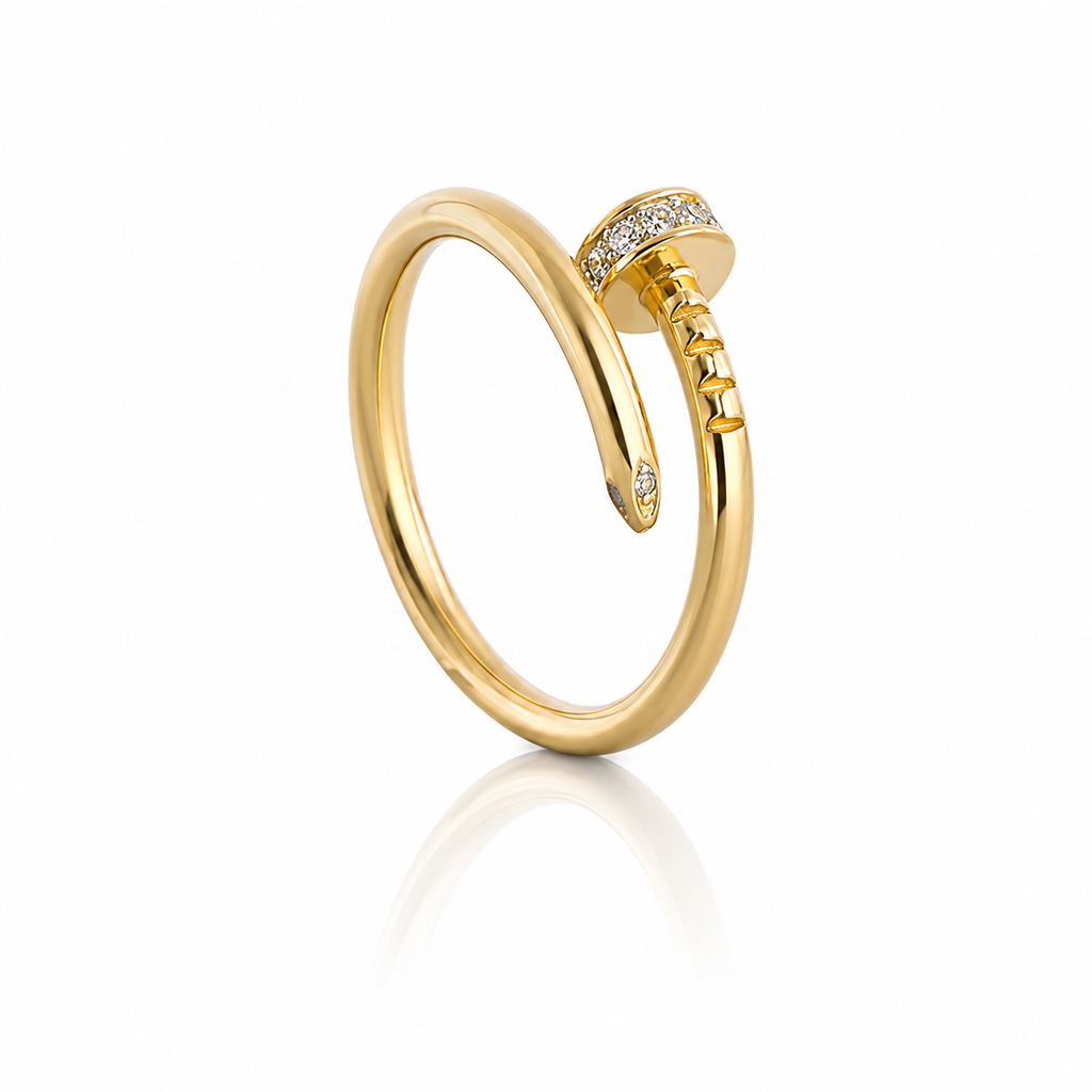 Women’s Ring (Size 9)