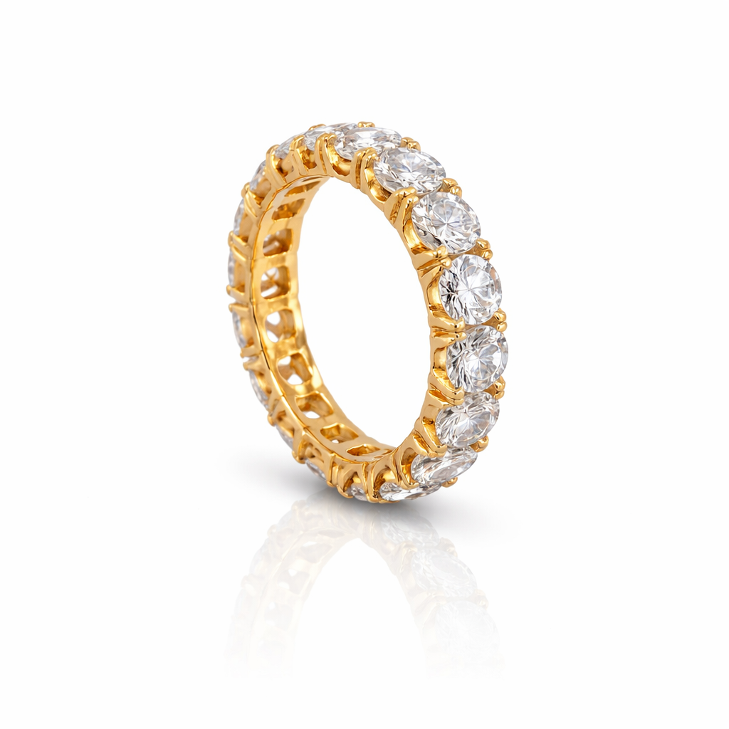 Women’s Ring (Size 8)
