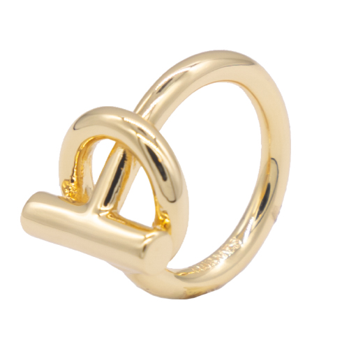 [2024-12-17-79C.jpg] Women's Rings (size 8)