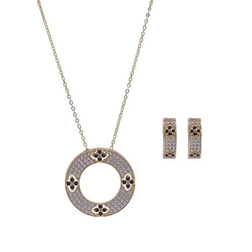 [2025-09-23-250.jpg] Women’s Pendant Set