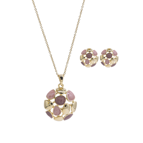 [2025-09-23-267B.jpg] Women’s Pendant Set