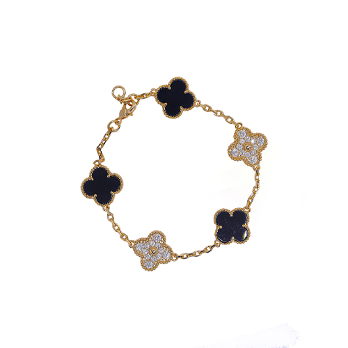 [2025-10-06-535.jpg] Women’s Bracelets