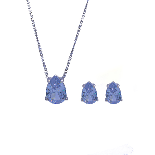 [2025-10-15-10.jpg] Women's Necklace