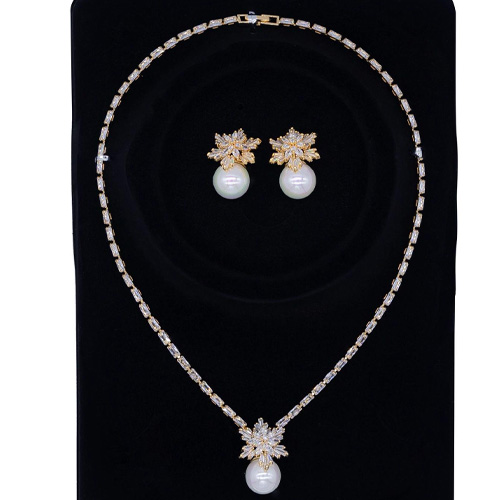 [2025-11-07-215.jpg] Wedding Set